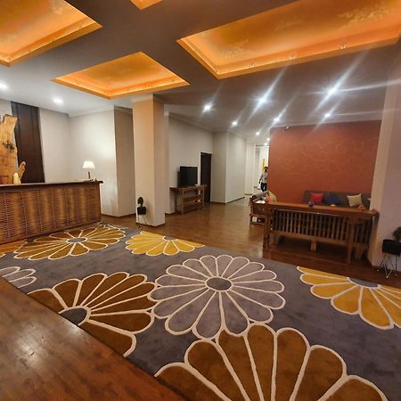 Hotel Amanthi Ladakh Лех Екстериор снимка